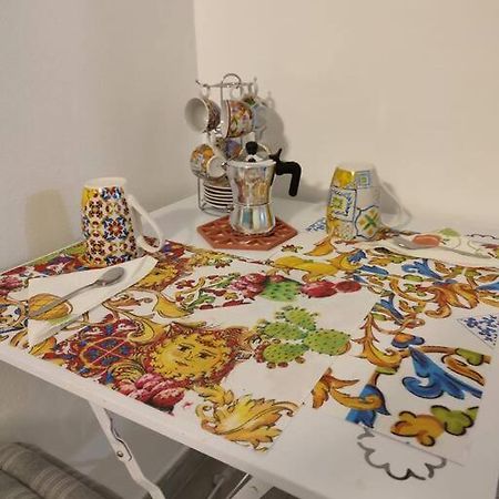 Loft Palermo: Cathedral Small Apartment Εξωτερικό φωτογραφία