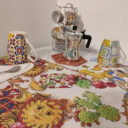 Loft Palermo: Cathedral Small Apartment Εξωτερικό φωτογραφία